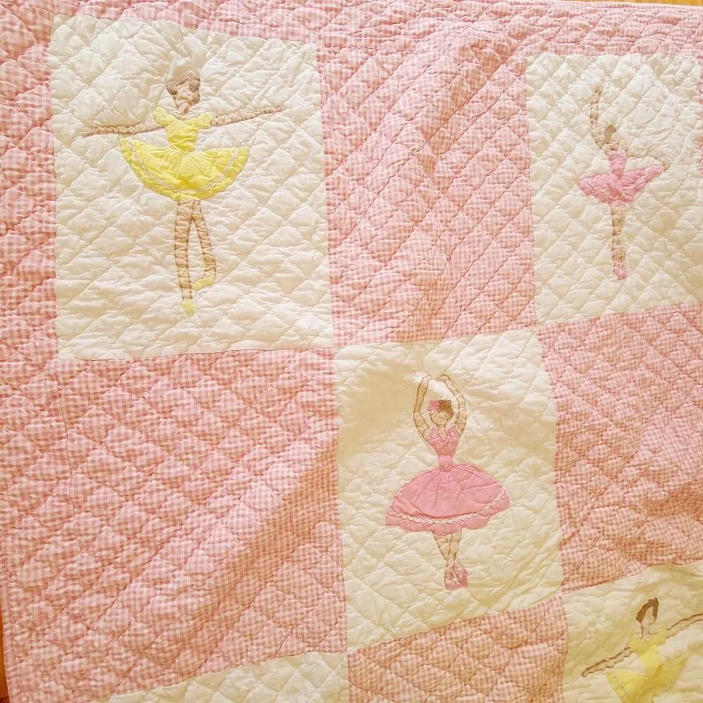 The Company Store Vintage Twin Ballerina Quilt Pink White Embroidered 86x67
